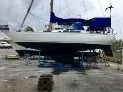 SAVE  $$$$$$ REDUCED, KOALA 38 - INCREDIBLE CONDITION FOR THE YEAR