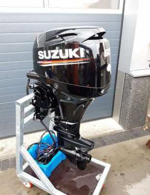 Used Suzuki 60 HP 4 Stroke Outboard Motor Engine