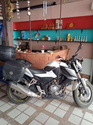 Honda CB 300cc for sale