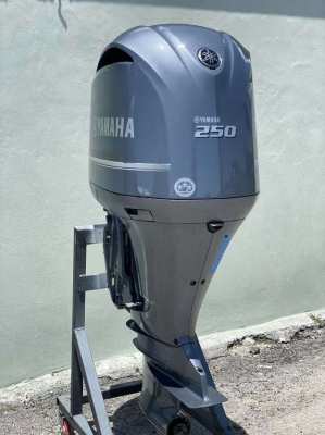 Used Yamaha 250 HP 4 Stroke Outboard Motor