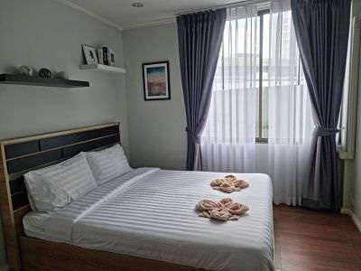 Renovated Town Home Sukhumvit very nice location and residence