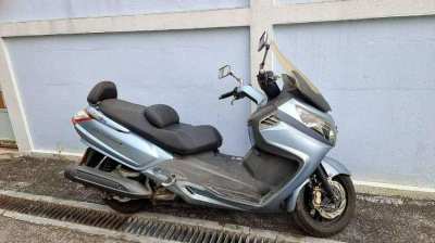 MAXSYM 400cc ABS For sale. Cheap price. Good quality bike