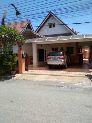 Spacious house with 5 bedroom for Sale & Rent. 