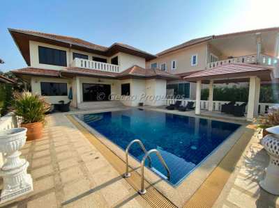 4 bed 5 bath Privat Pool House for sale in East Pattaya