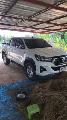 Toyota Revo Pick up reluctant sale