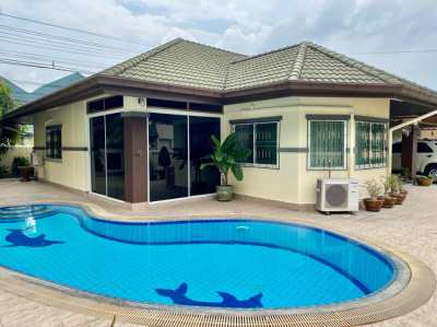Pool Villa, one story 3 bed 3 bath. East Pattaya  Price Drop, by Owner