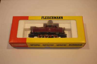 Fleischmann H0 4225 diesel locomotive BR 261 199-3 DB DC