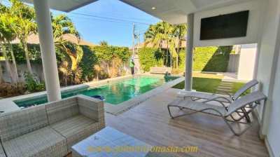 An extremley modern 4 bedroom pool villa for rent and sale in Hua Hin.