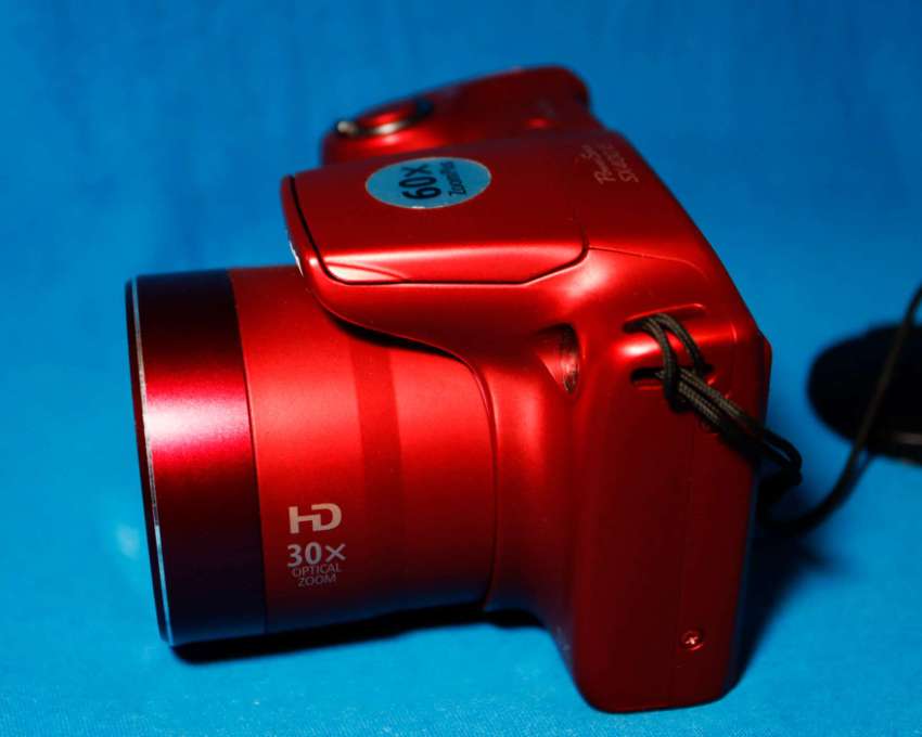 Canon PowerShot SX400 IS 16MP Red Camera (24-720mm Lens) 30X Zoom