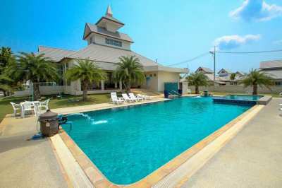 Budget Priced Pool Villa