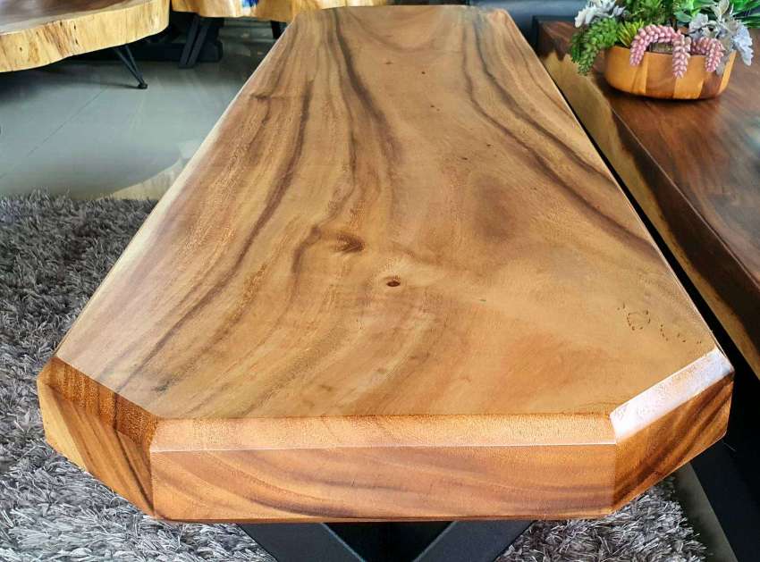 NEW ACACIA COFFEE TABLE SOLID 3 INCH THICK ACACIA BEVELED  EDGES 