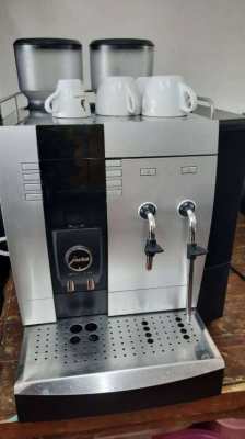 JURA GIGA X9 Professional aluminum fully automatic coffee machine 