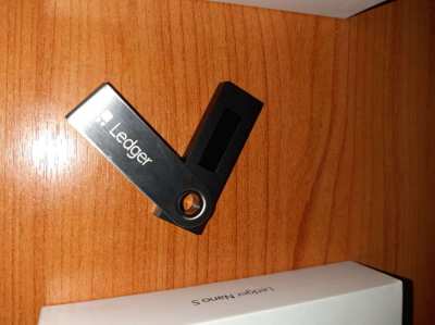 Nano S cold storage key for crypto currency   BEST OFFER