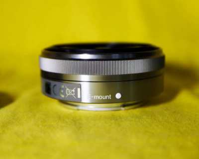 Sony SEL 16mm f/2.8 AF Lens (SEL16F28) for Sony E Mount