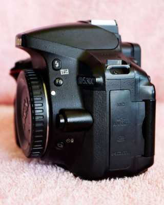 Nikon D5300 24.2MP DSLR Wi-Fi GPS Black Body ตัวกล้อง
