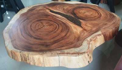 Coffee table huge acacia slab with emerald bronze lava pond 