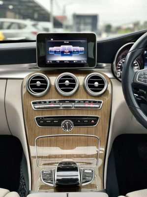 Benz C180 Exclusive เบนซินล้วน W205 ปี 2014