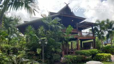 #3238   Beautiful Traditional Thai House in gated community