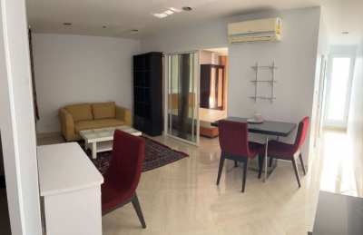 Fully-furnished Newly Renovated One Bedroom on high-rise