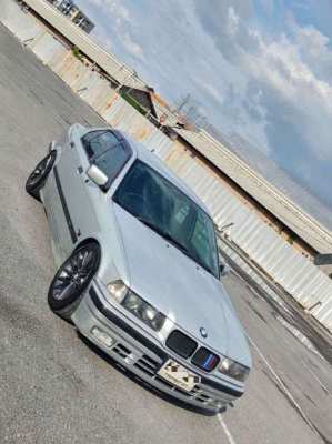 1993 BMW series 3