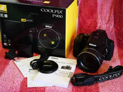 Nikon P900 83X VR Zoom (24-2000mm), 332X (4000mm) Digital Zoom