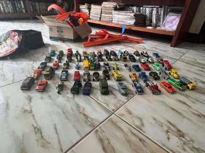 Hotwheels cars and track for sale