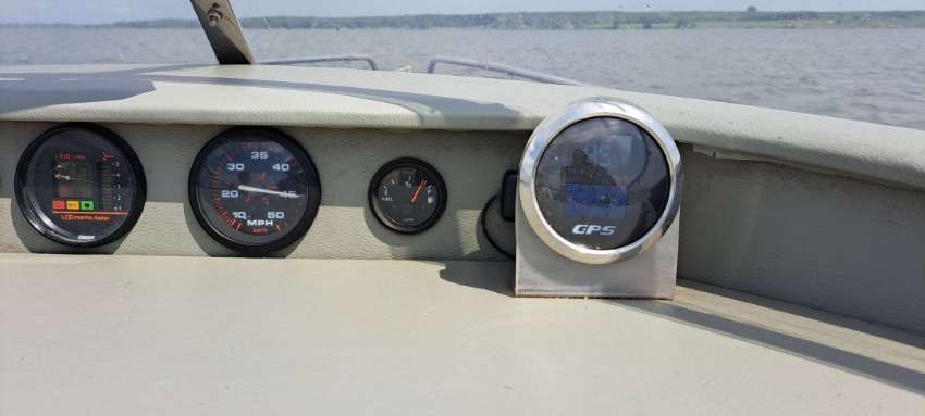 Fast and Reliable Speed and Ski Boat