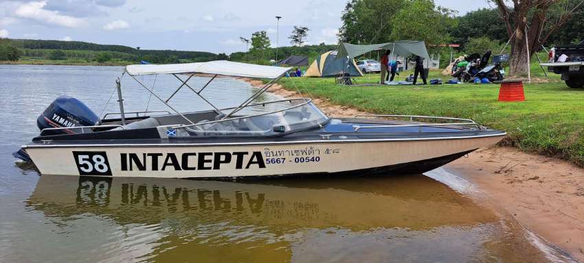 Fast and Reliable Speed and Ski Boat