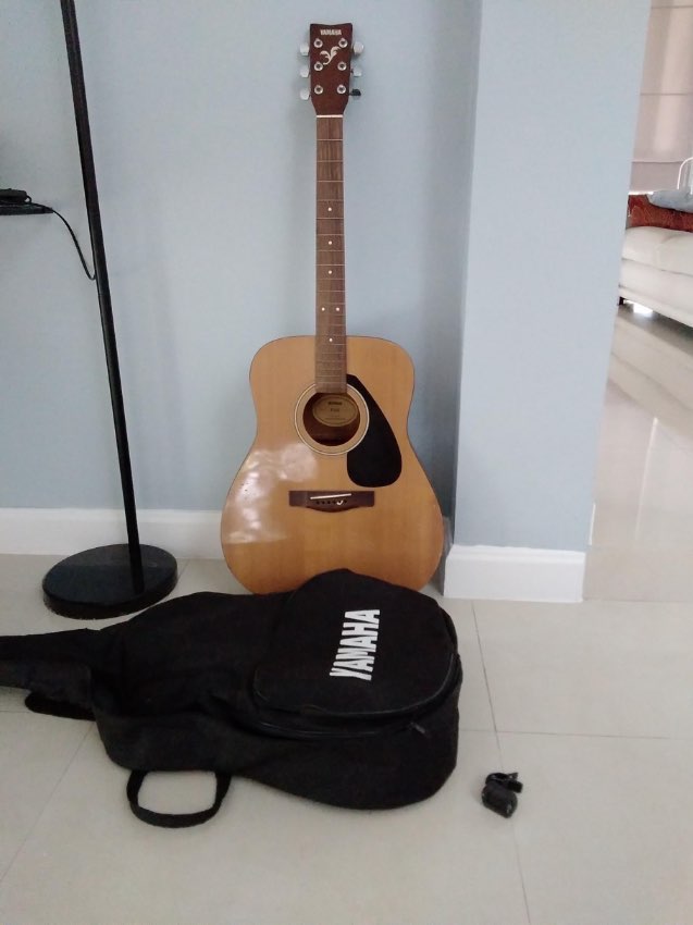 Used Yamaha Guitar F 310 And Tuner For Sale