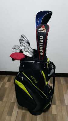 full set of golf clubs with bag