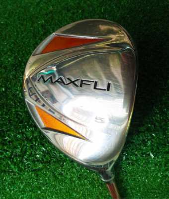 Englishman selling Maxfli Powermax FW5 with head cover
