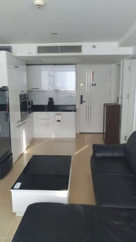 Quiet 1BR Condo In The Heart Of Central Pattaya