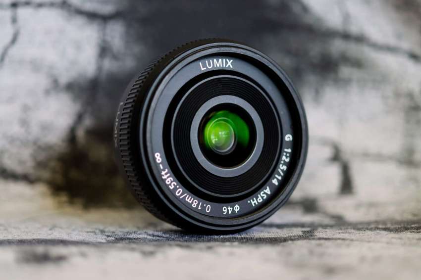 Panasonic Lumix G 14mm f/2.5 Pancake Lens