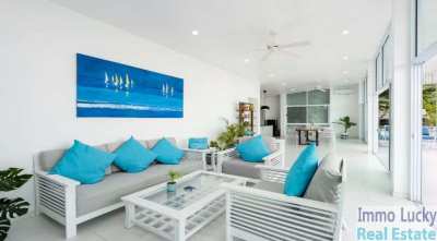 Sea view pool villa for sale in Chaweng Noi in Koh Samui
