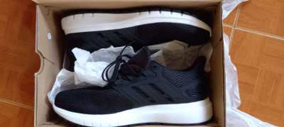 Adidas Ultimashow Shoes Brand New UK size 10