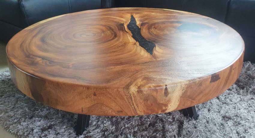 Solid acacia log coffee table with black pearl river ponds unique and 