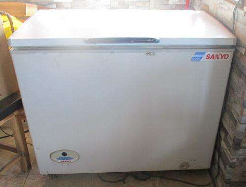 Freezer and Gas rings for sale