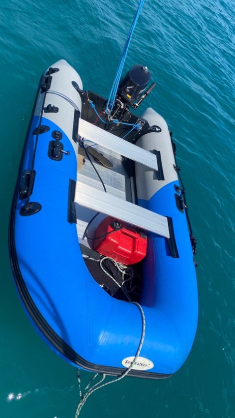 Inflatable boat and outboard - 2.9m boat with 5HP 2-stroke engine