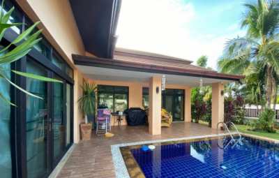 For Rent: Luxurious Villa, large yard, 5 x 10m private pool.