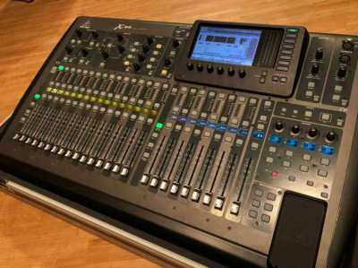 BEHRINGER, X-32 Compact 40-Input 25-Bus Digital Mixing Console