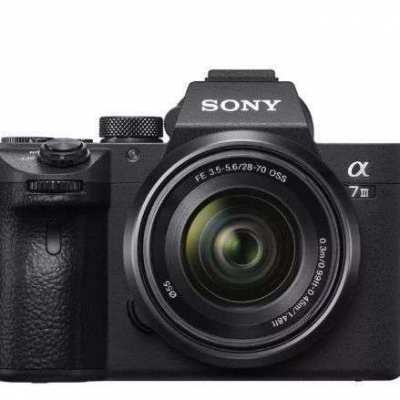 Sony A7 III (3) kit 28-70 PLUS 3 x TOP-Lenses (70-200, 28, 55)
