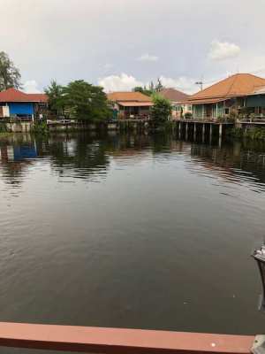 Four-bedroom house with fishing lake, for sale (will also rent)
