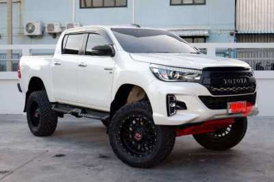 Toyota Hilux 2018 4WD Monster