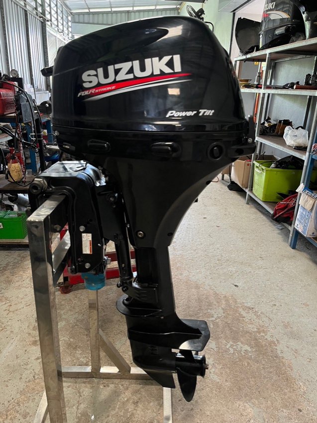 Suzuki Outboard 20HP 
