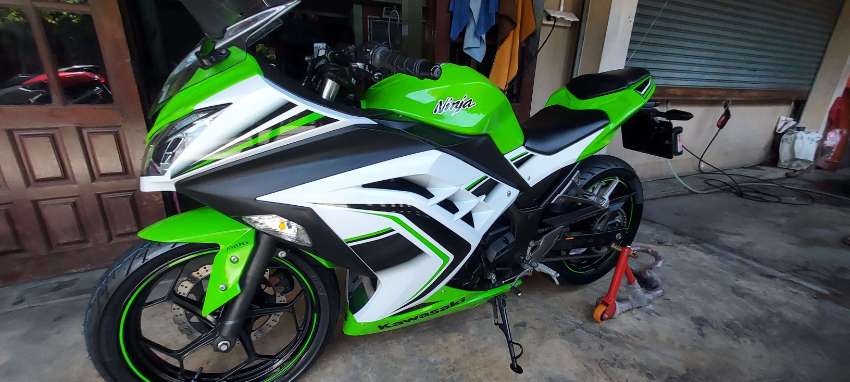Kawasaki Green Ninja 300 For Sale