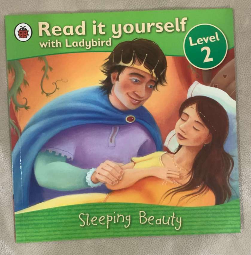 CHILDRENS BOOK - Ladybird Read it Yourself Level 2 - Sleeping Beauty