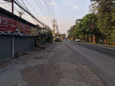 Land for sale, next to the main road, Route 304, Korat - Pak Thong Cha