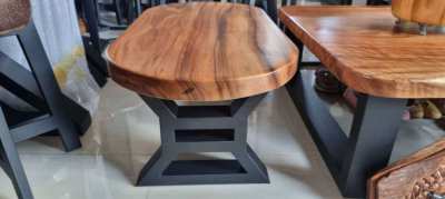 Solid acacia oval coffee table 