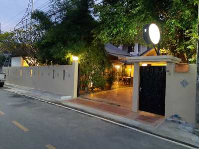 House for sale 80 meters entrance nichada thani