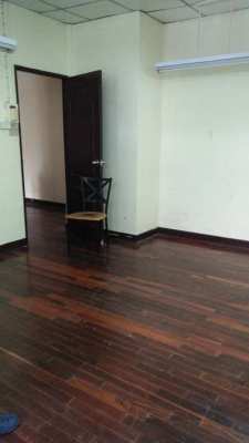 Nice Town House 2 storey for sale in the small village Sukhumvit39